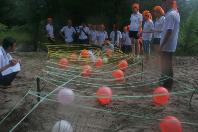 Teambuilding Thoát khỏi đảo hoang